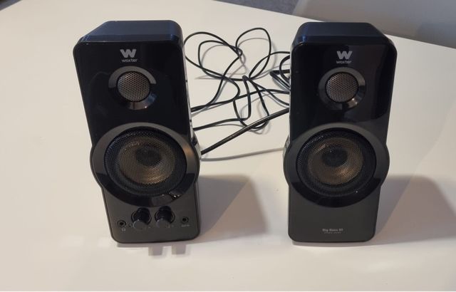 Altavoces Woxter 50Hz