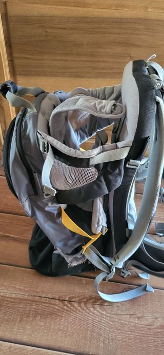 Mochila bebé monte