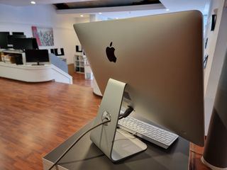 Apple iMac 21" con GARANTIA