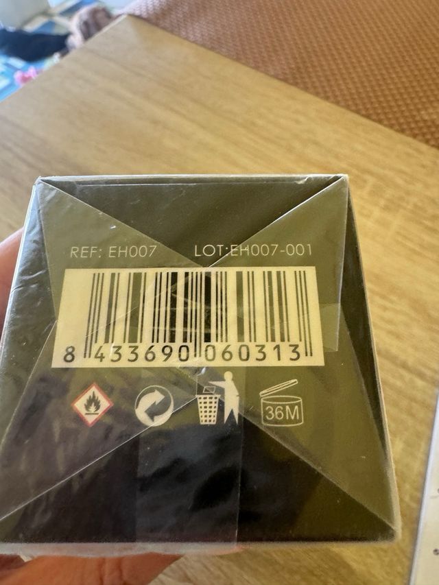 Perfume buzz hb at night