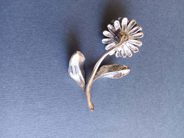Margherita fusione  argento 925 e smalto