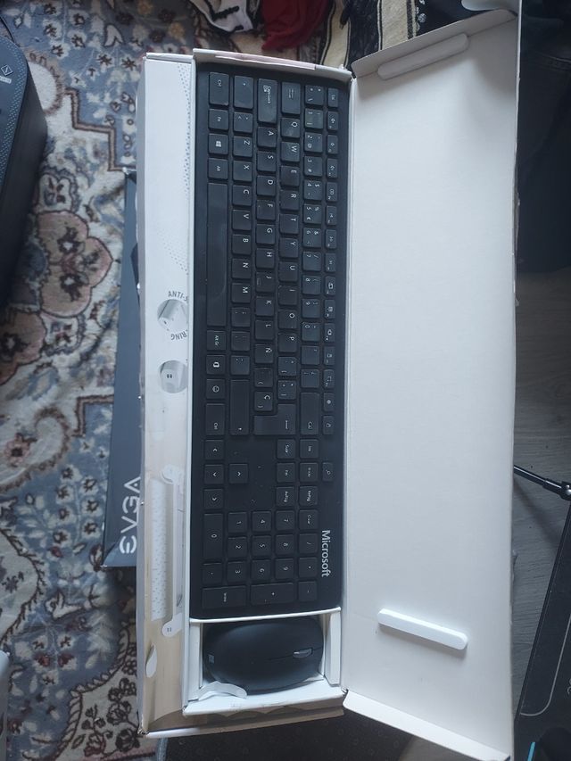 Teclado Microsoft Bluetooth