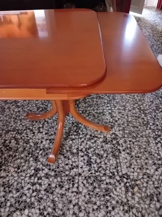Mesa de salón o cocina madera extensible