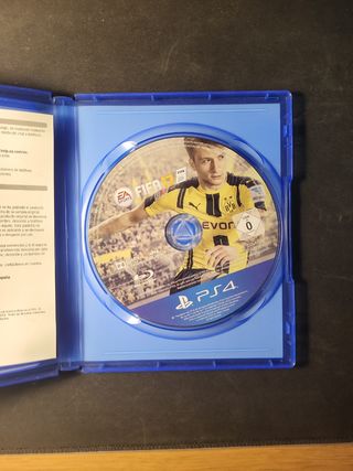 FIFA 17 - PS4