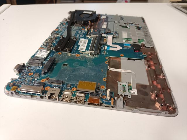 Placa base HP 650 G2 Funcionando