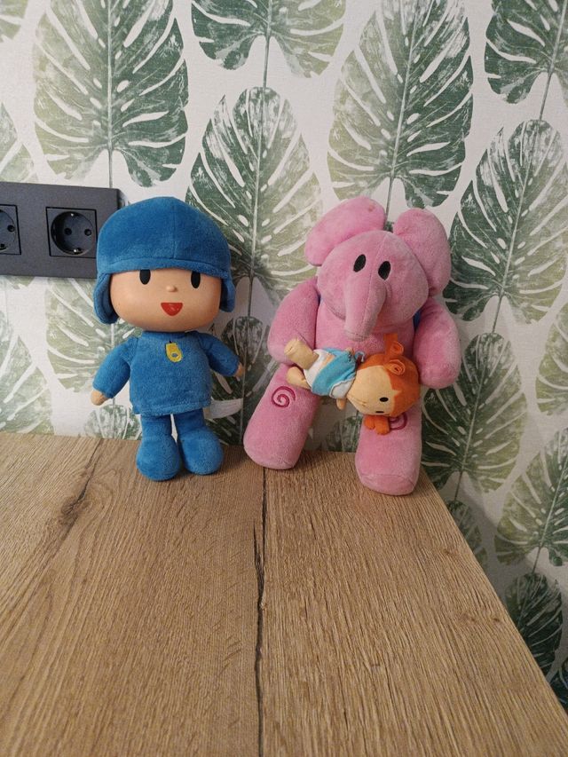 Peluche Pocoyó y Elly