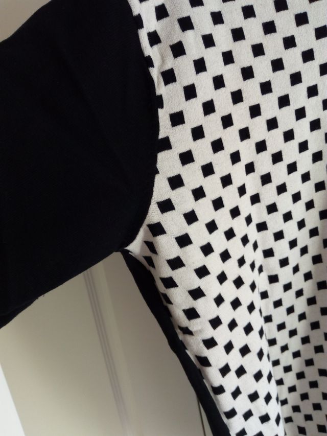 JERSEY PICO BLANCO-NEGRO