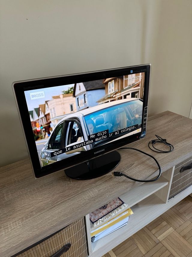 TV Samsung 22” HD