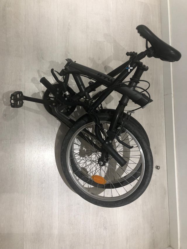 Bicicleta pegable BTWIN negra 20 pulgadas