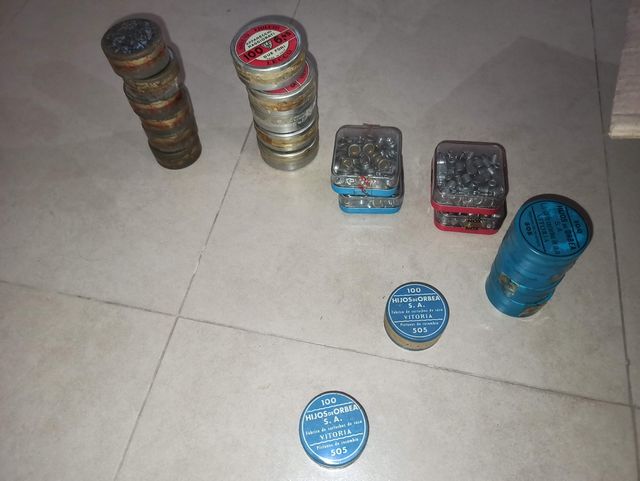 CAJA con 100 DIANAS NORICA