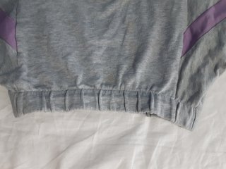 Sudadera corta vintage con cremallera