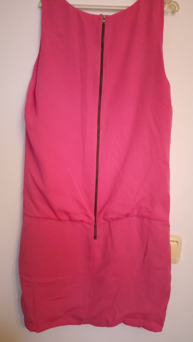 Vestido rosa Zara
