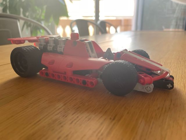 Lego Technic coche carreras