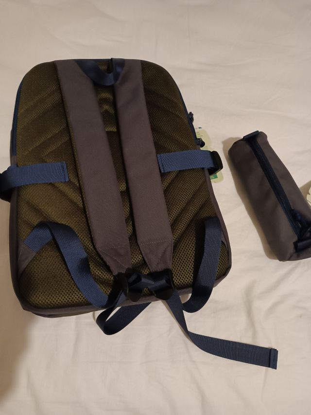 Borsa computer più tombolino