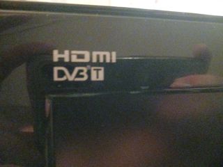 Teĺevision con dvd.