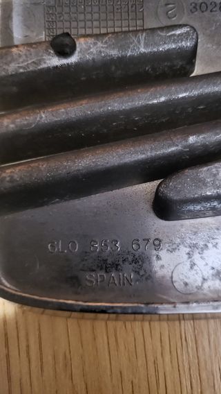 EMBLEMA DELANTERO SEAT IBIZA 6L