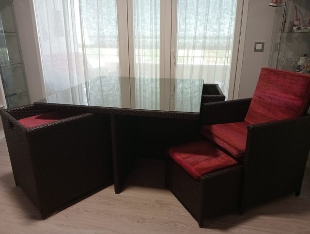 Muebles de Ratán resina