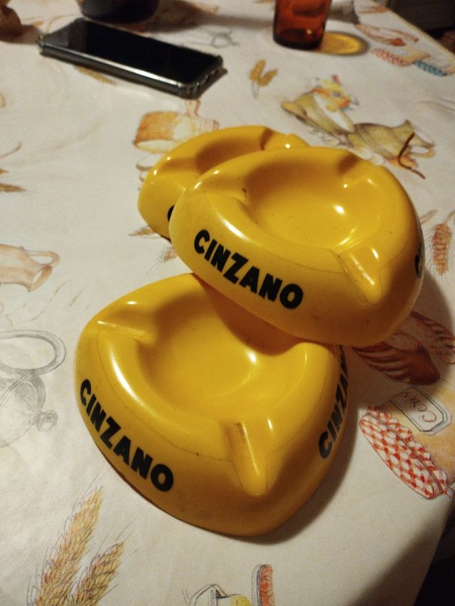 Cenicero cinzano