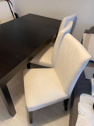 Mesa comedor extensible Ikea y seis sillas
