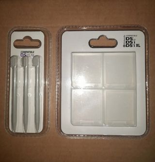 "NUEVO"3 lápices DS+4 cajetines juegos 