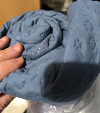 Copripiumino in soffice tessuto bouclé con design piqué, per la primavera