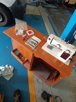 Maquina de coser pfaff