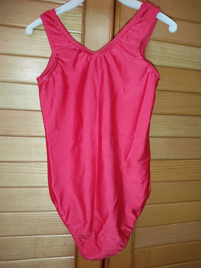 Maillot de niña rojo