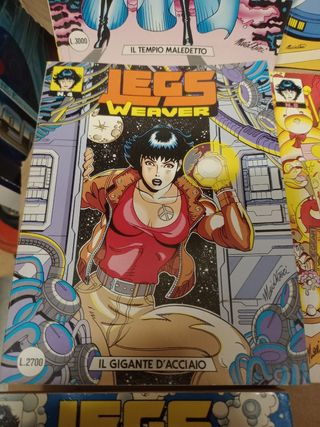 7 Fumetti legs weaver