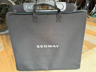 Bareria Segway Portable Power Station Cube 2000