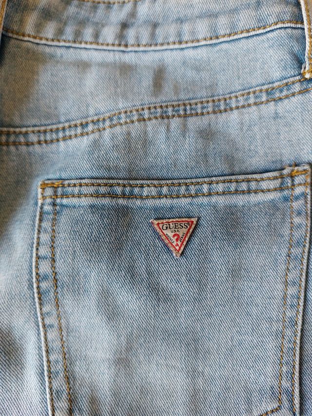 Short vaquero Guess