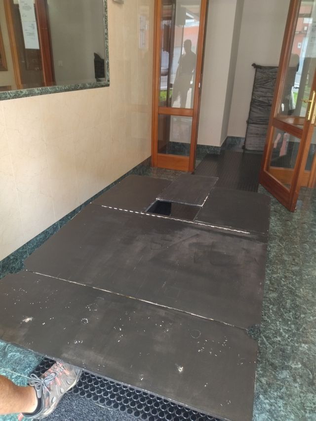 Cajon de madera Camper 