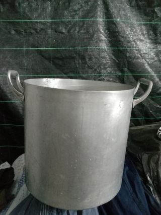 Olla de aluminio
