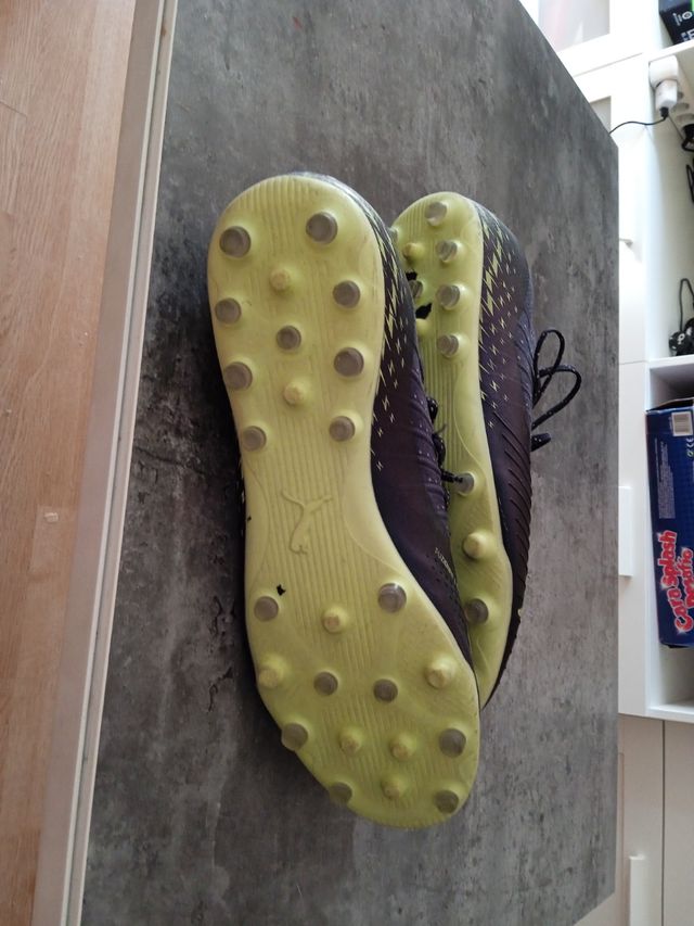 Botas futbol puma 44