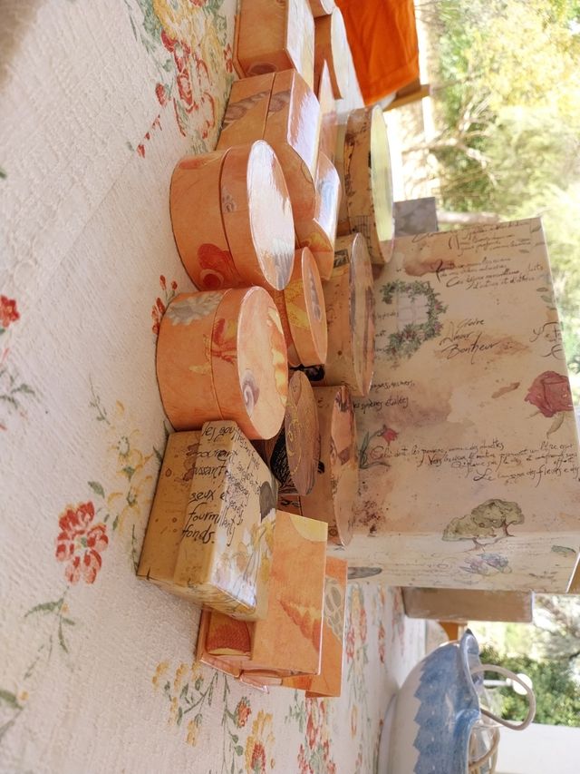 Set di scatolini di varie misure