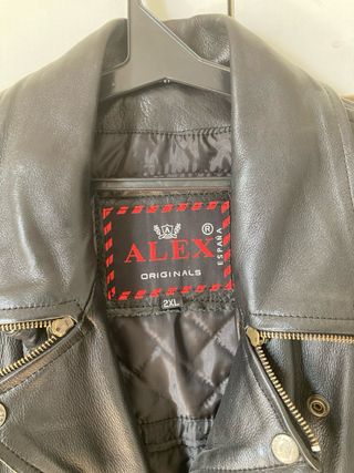 Cazadora cruzada de cuero Alex
