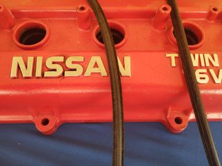 Tapa balancines roja Micra k11