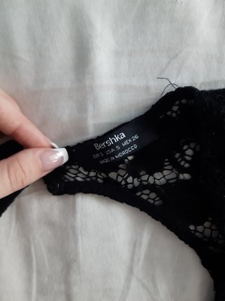 Camiseta top encaje negro