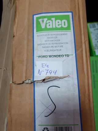 Ford Mondeo 1.8TD/2.5V6 radiador de agua