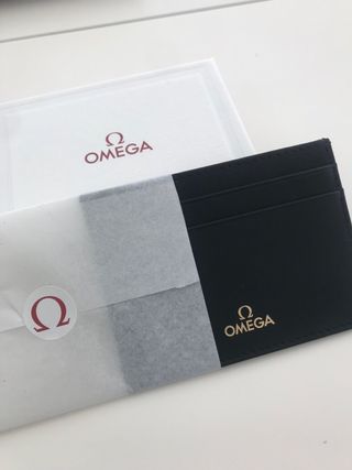 OMEGA Brand Memorabilia. Cartera portatarjetas