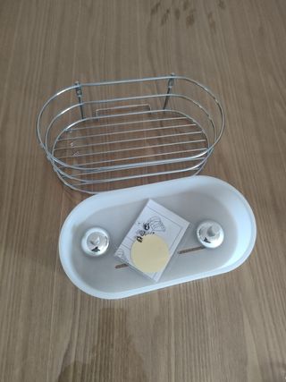 Contenitore in acciaio cromato