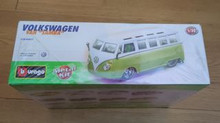 Volkswagen Van Samba 1/32 (#18-45017) | Burago