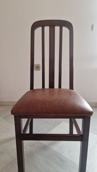 Sillas de madera