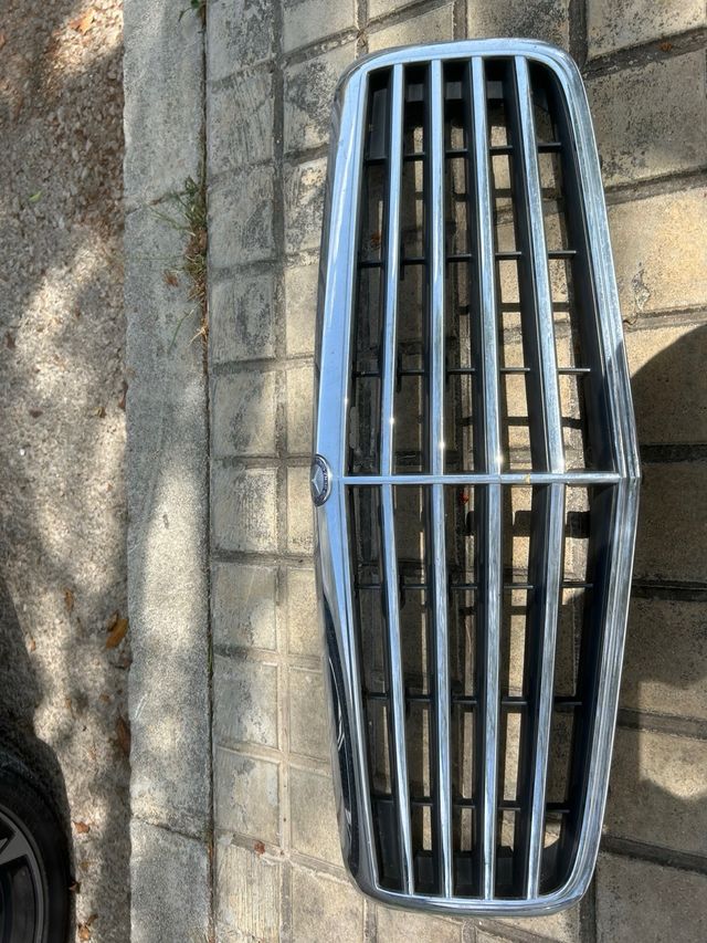 Parilla mercedes w211 del 2008