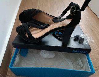 Tacones 37 EU 
