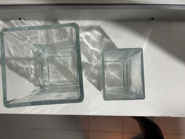 Jarton florero de cristal y regalo cenicero