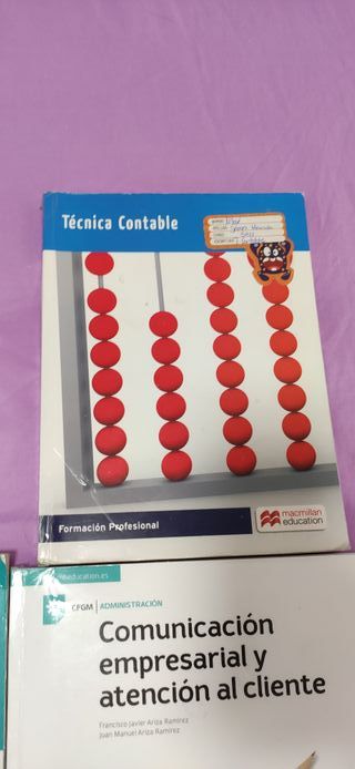 Libros grado medio administrativo