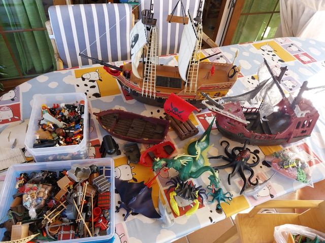 PLAYMOBIL piratas y piratas fantasmas