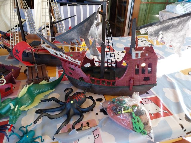 PLAYMOBIL piratas y piratas fantasmas