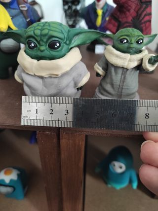 Baby Yoda miniatura