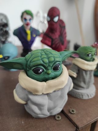 Baby Yoda miniatura
